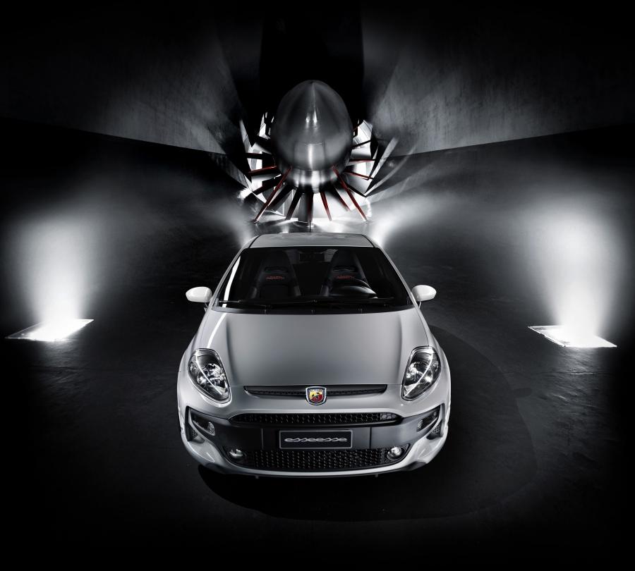  Abarth Punto Evo esseesse (199) 2010 года  (фото 2 из 8)
